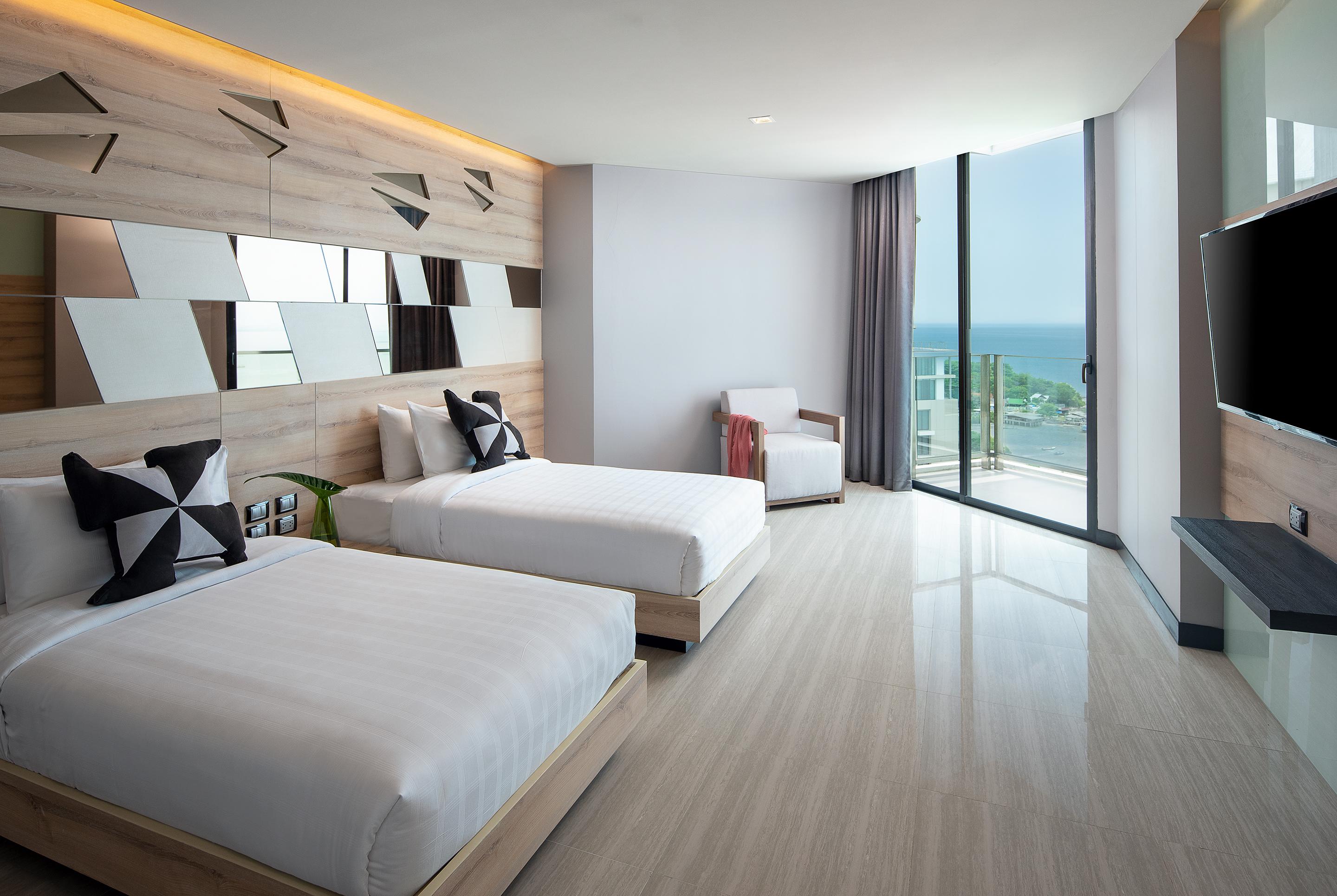 Tsix5 Phenomenal Hotel Pattaya Eksteriør bilde