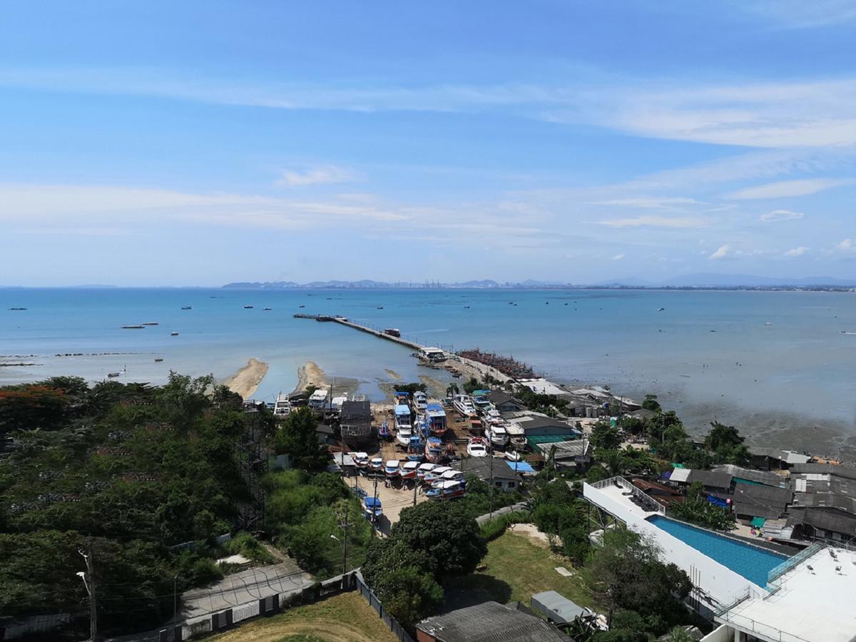 Tsix5 Phenomenal Hotel Pattaya Eksteriør bilde